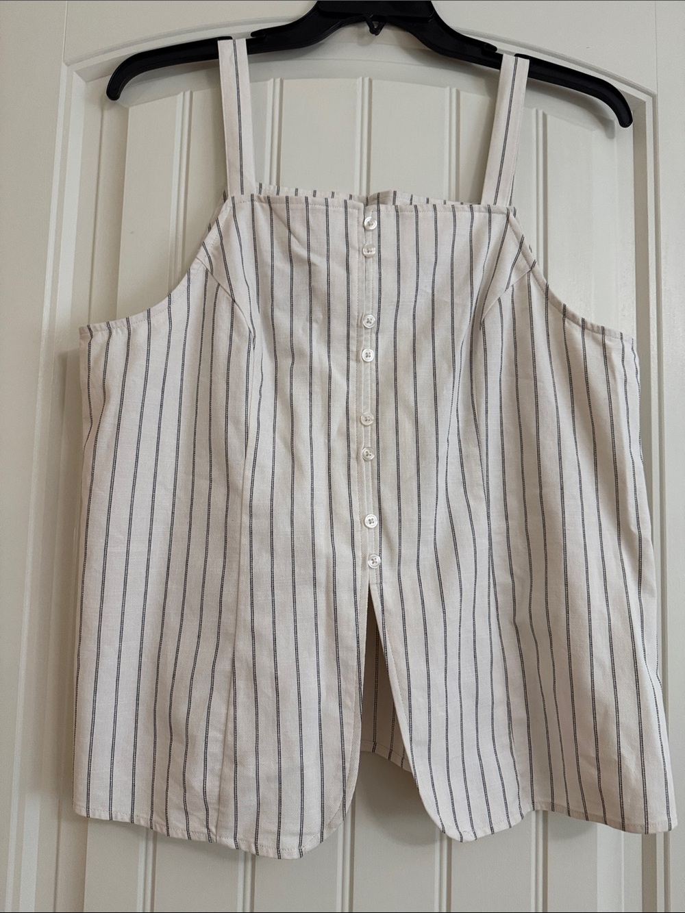 Striped Button-Front Tank Top in White and Navy